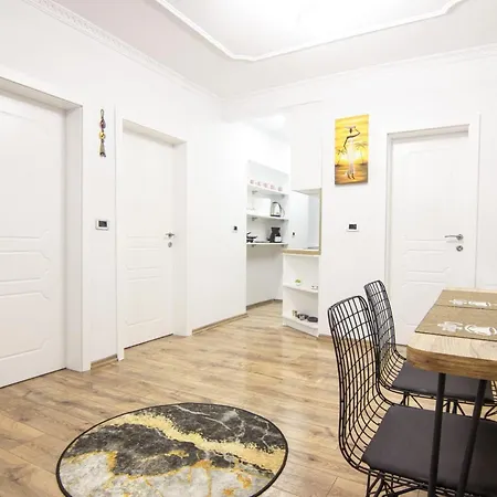 Dea's Center Apartman