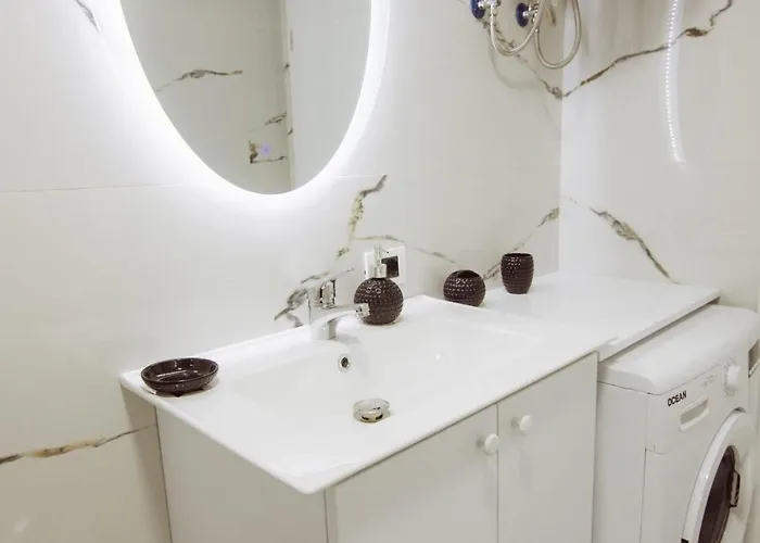 Dea's Center تيرانا