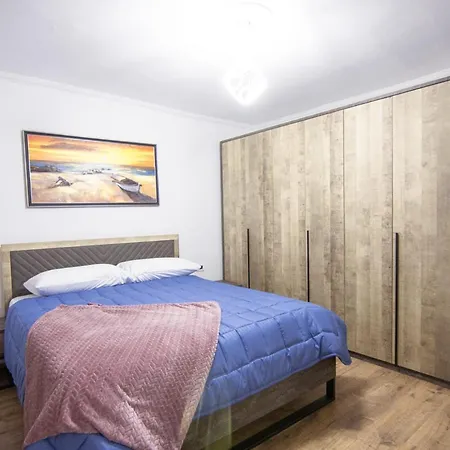 Apartamento Dea's Center *