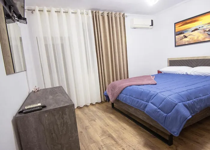 Dea's Center * Tiran